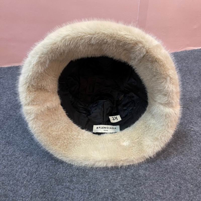 Balenciaga hat (1)