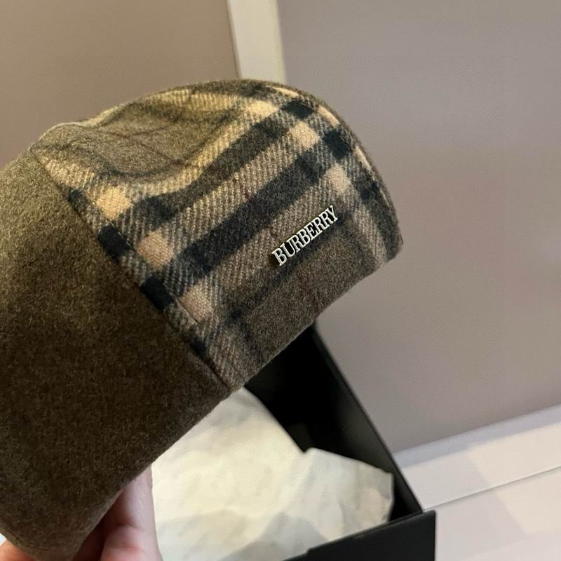 Burberry beret (15)