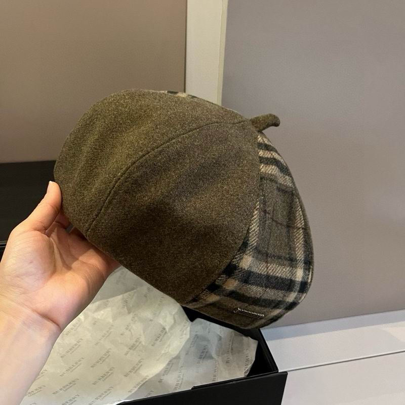 Burberry beret (16)
