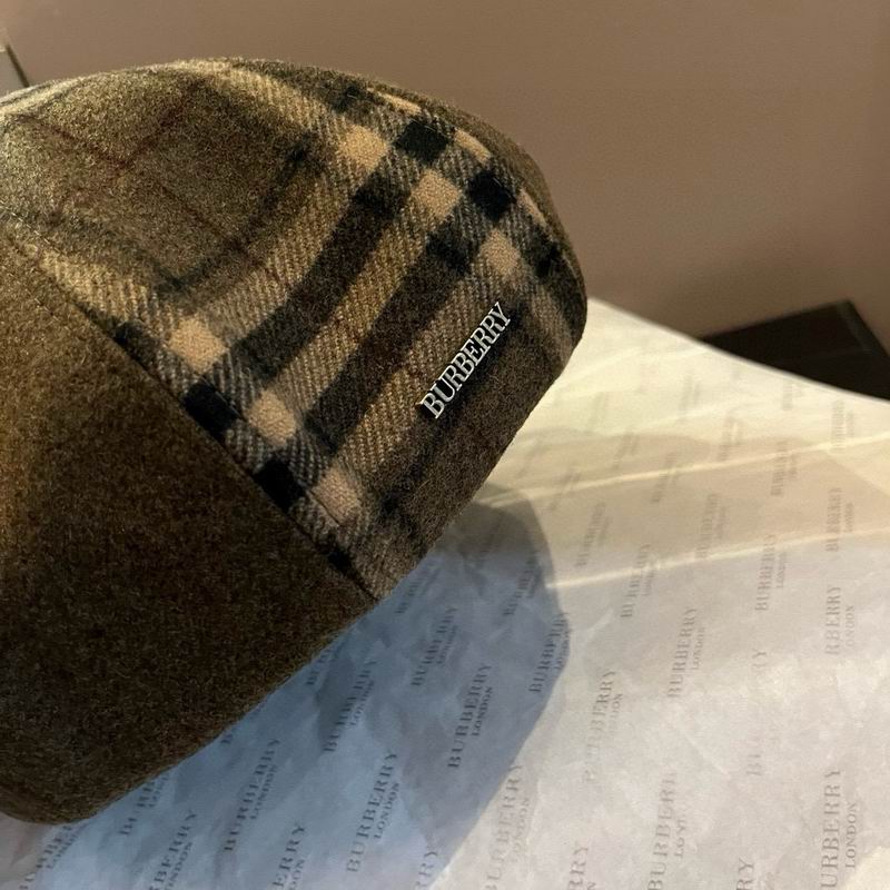 Burberry beret (19)