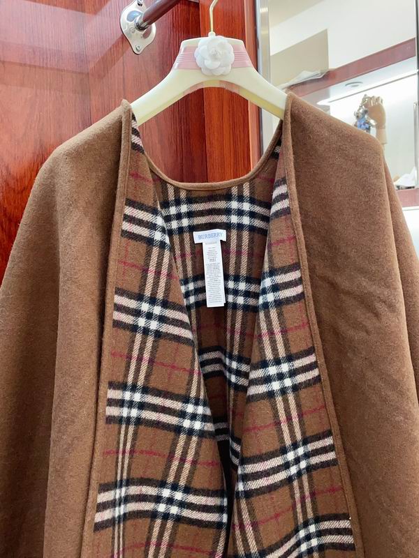 Burberry cloak E47 (6)