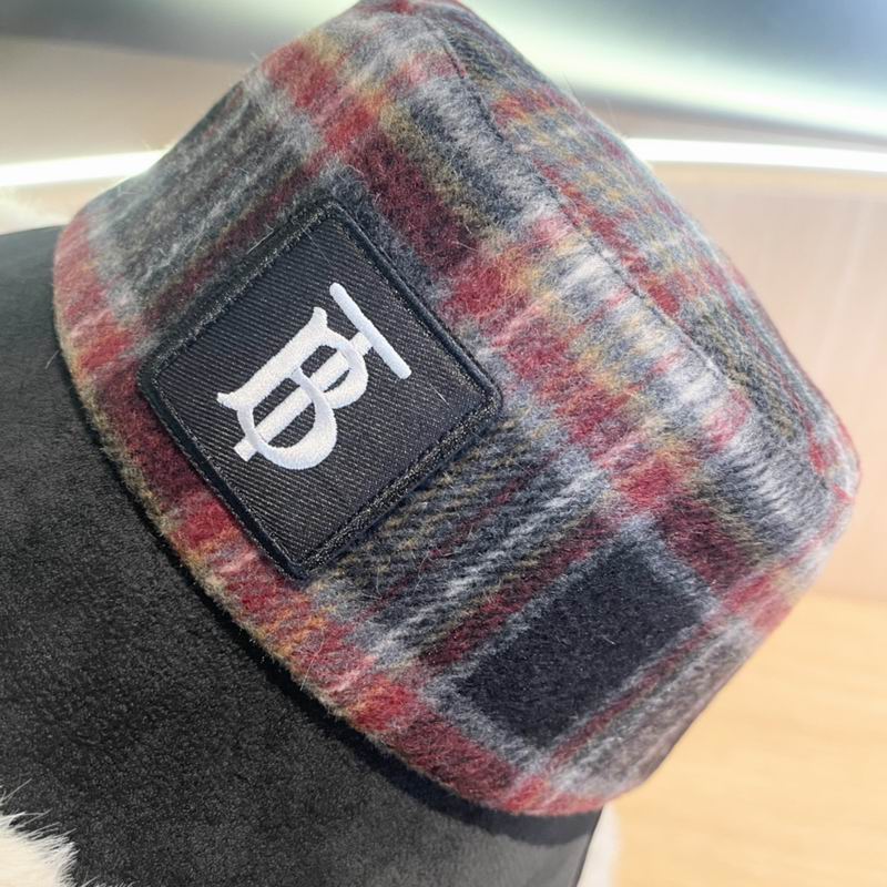 Burberry hat (12)