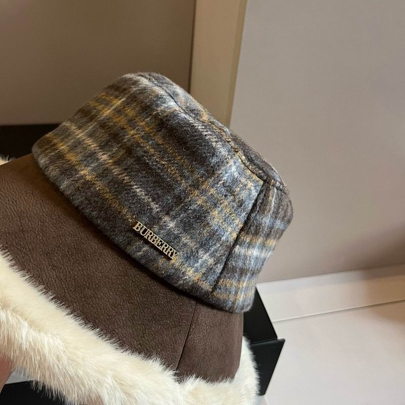 Burberry hat (15)