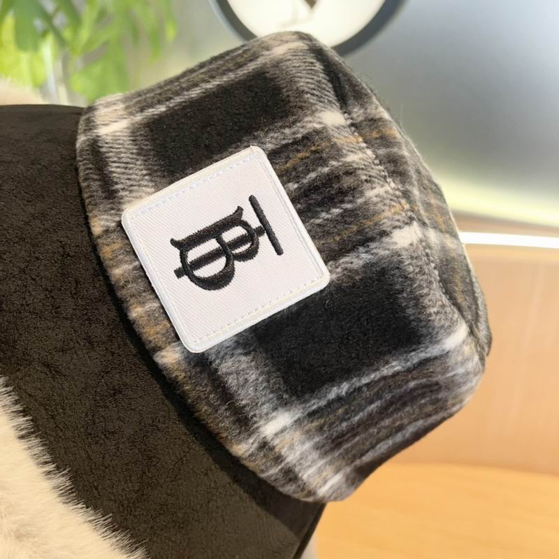 Burberry hat (22)