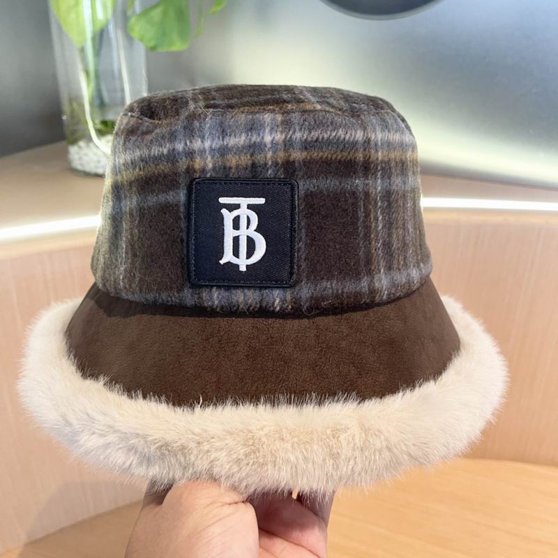 Burberry hat (3)