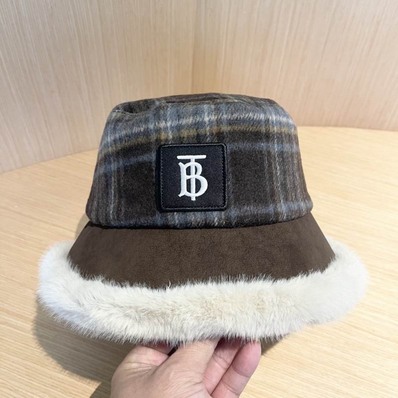 Burberry hat (4)