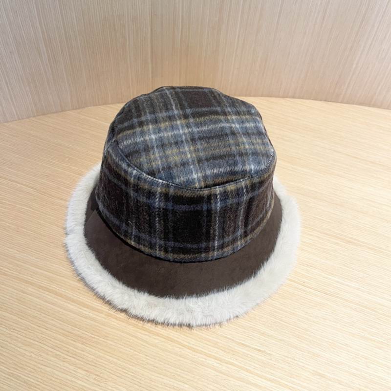 Burberry hat (6)