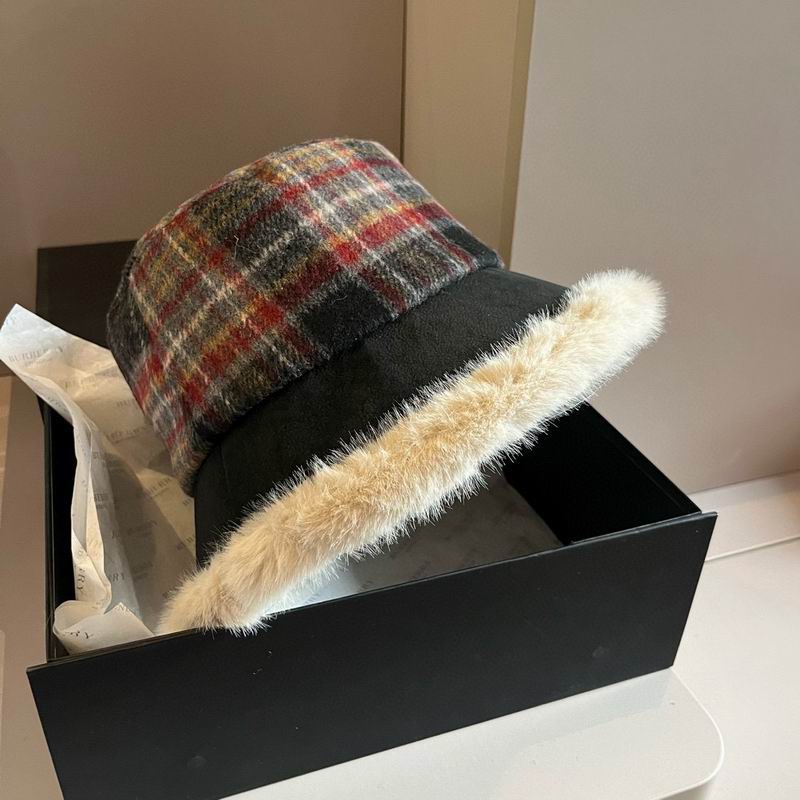 Burberry hat (9)