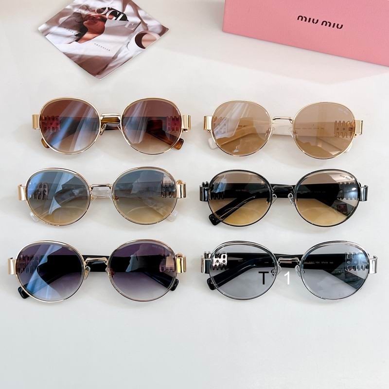 CELINE 116AV 57 19-140 a09