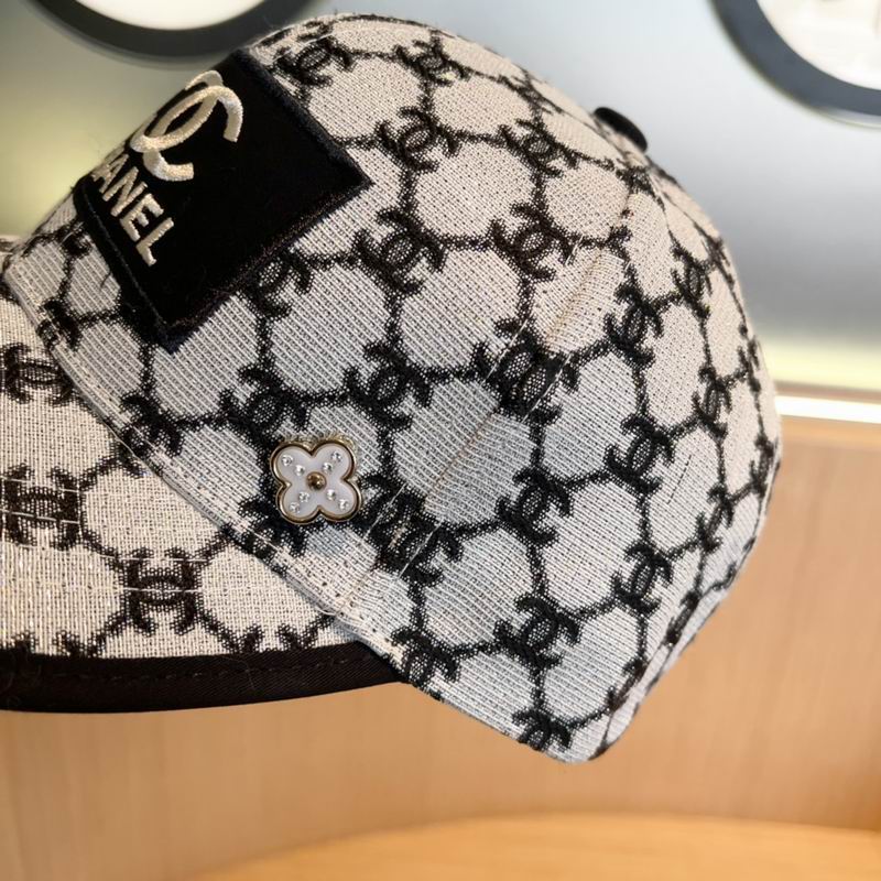 Chanel Cap (114)