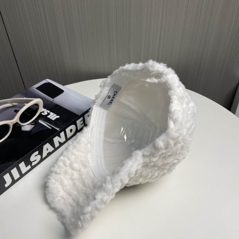 Chanel Cap (70)