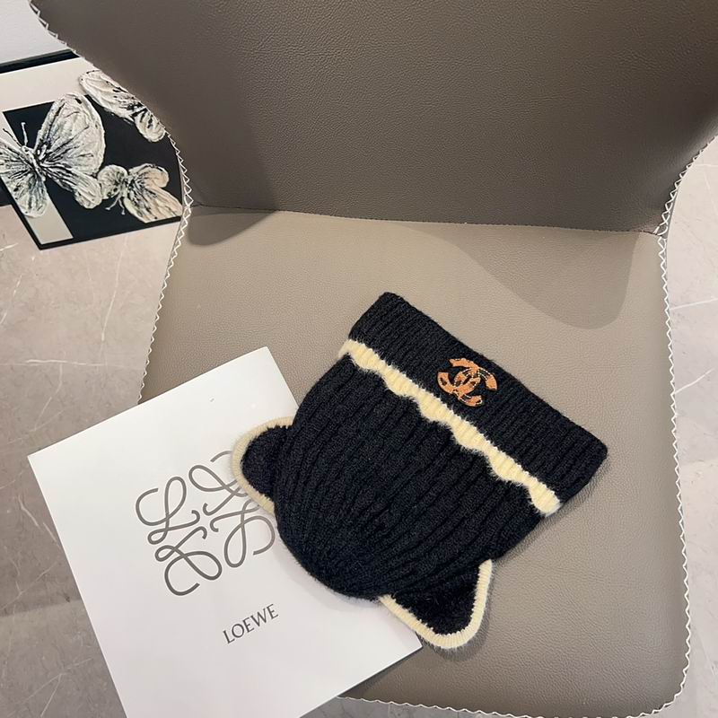 Chanel Hat (136)