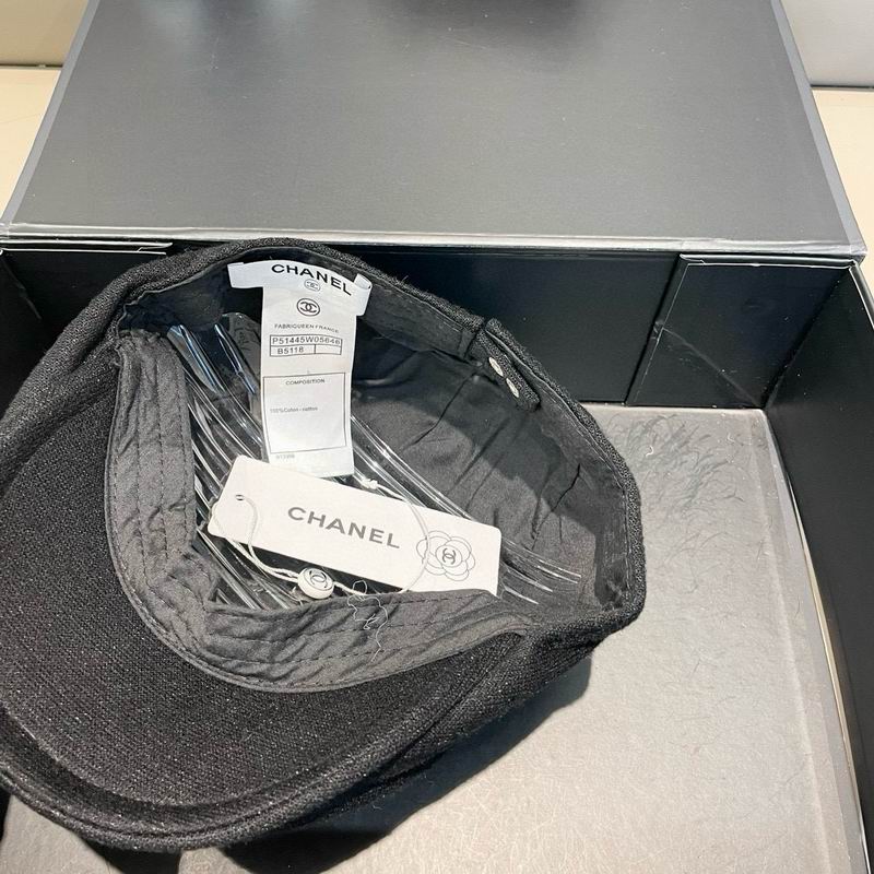 Chanel beret (1)