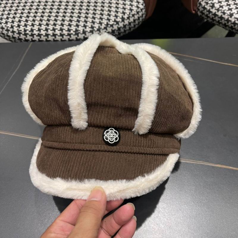 Chanel cap (70)