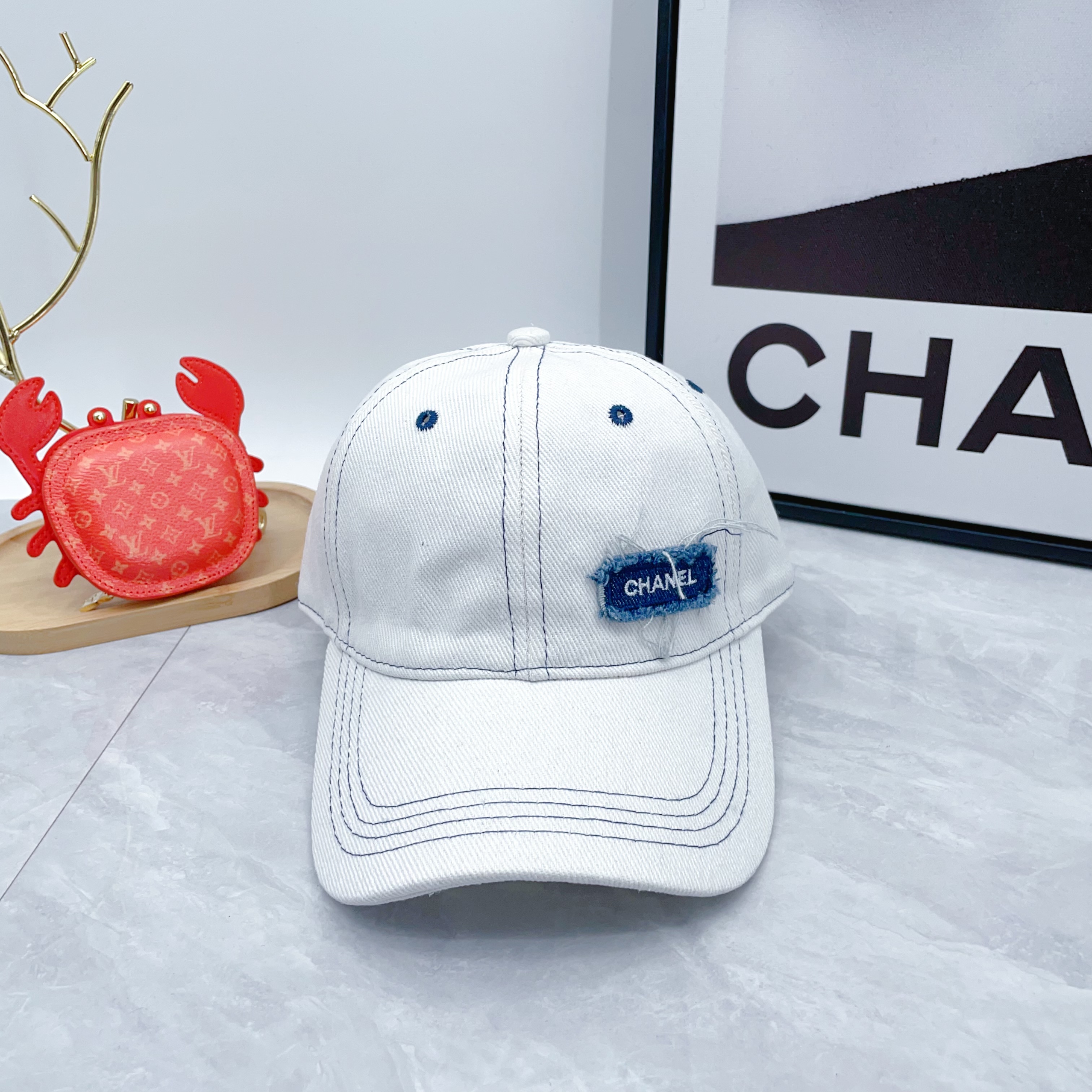 Chanel cap dx (14)