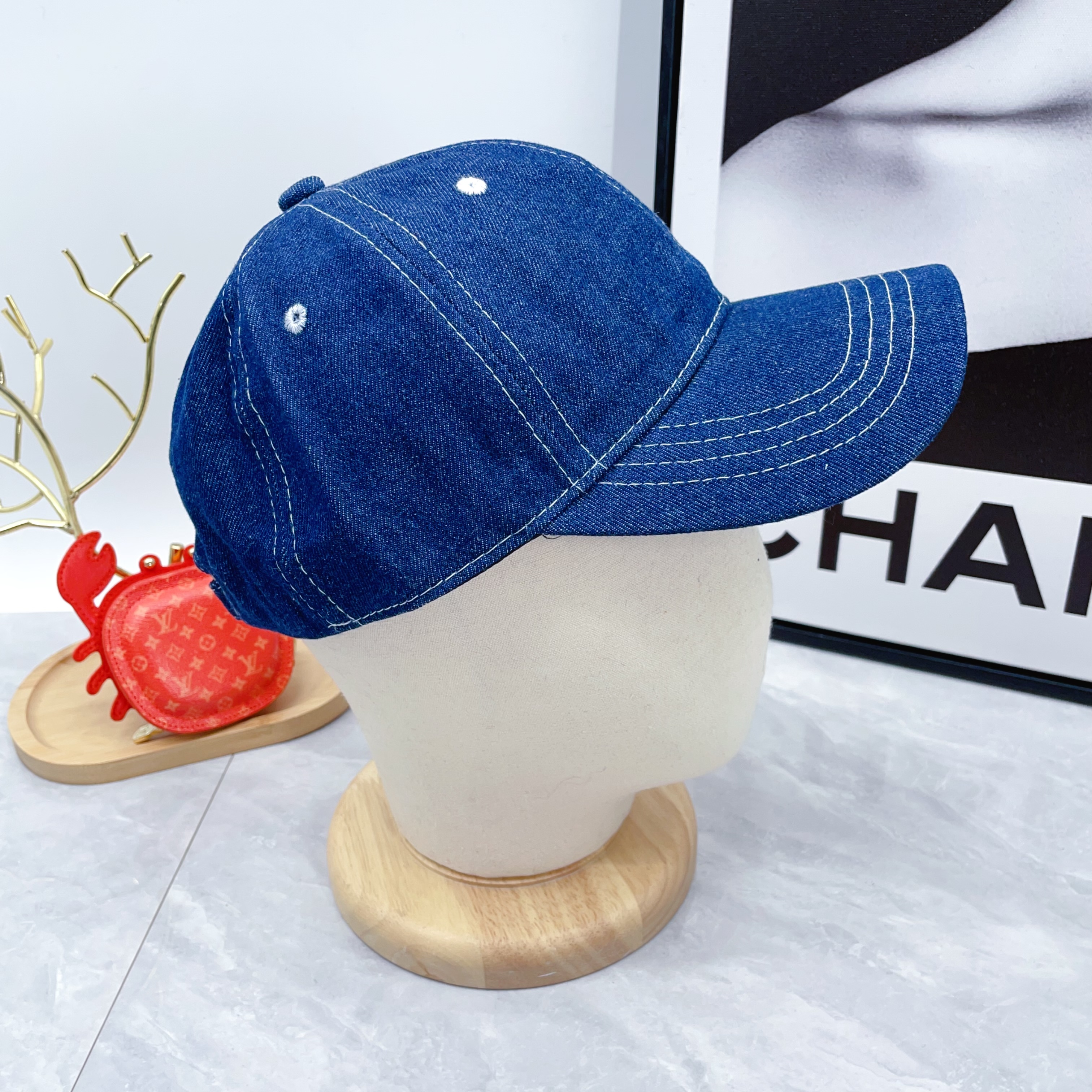 Chanel cap dx (25)