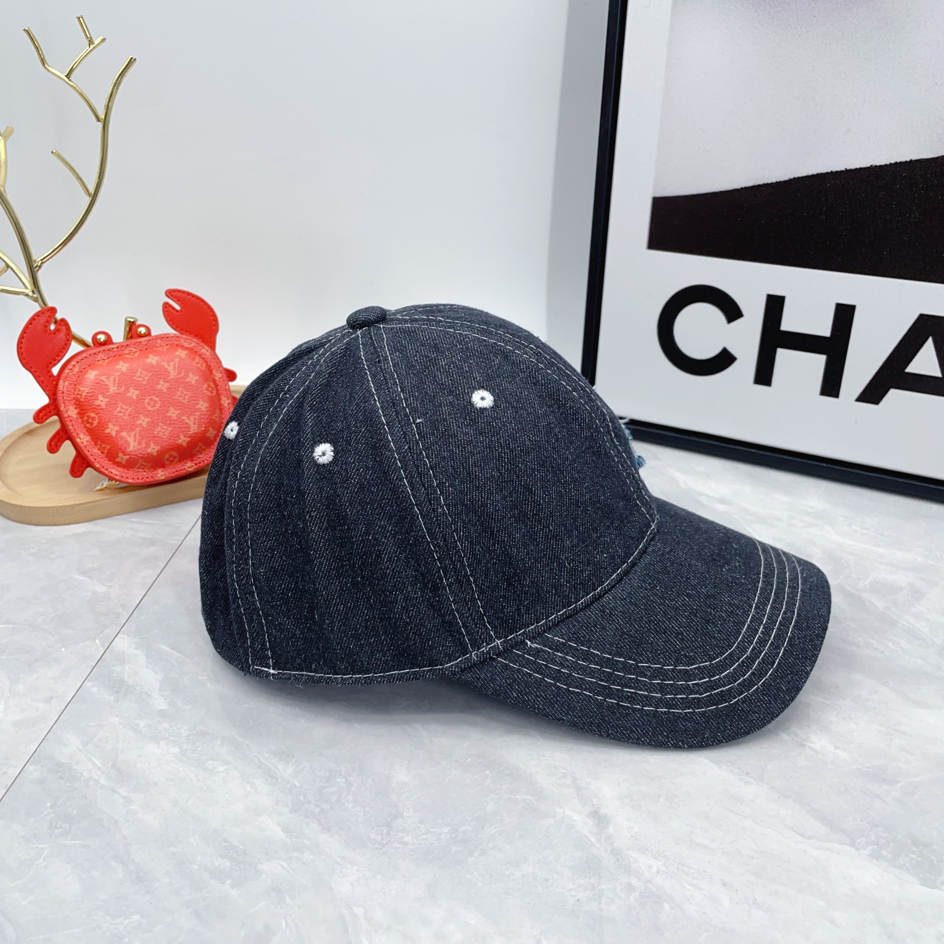 Chanel cap dx (6)