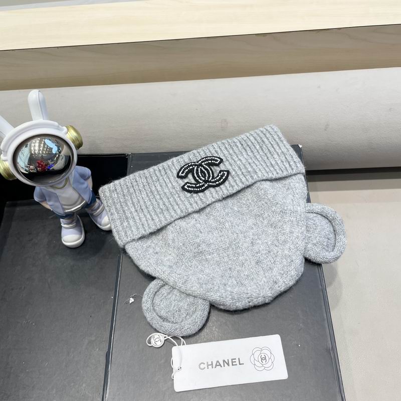 Chanel hat (191)