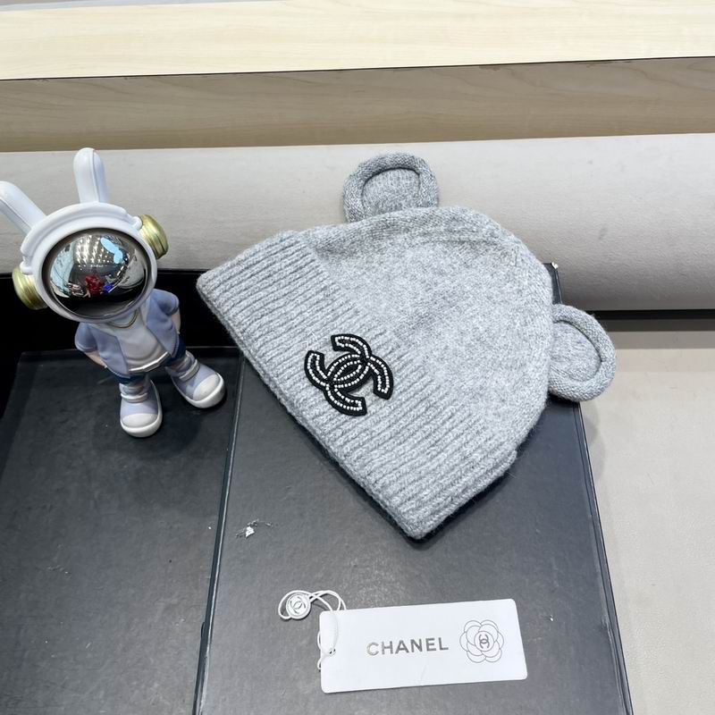 Chanel hat (197)