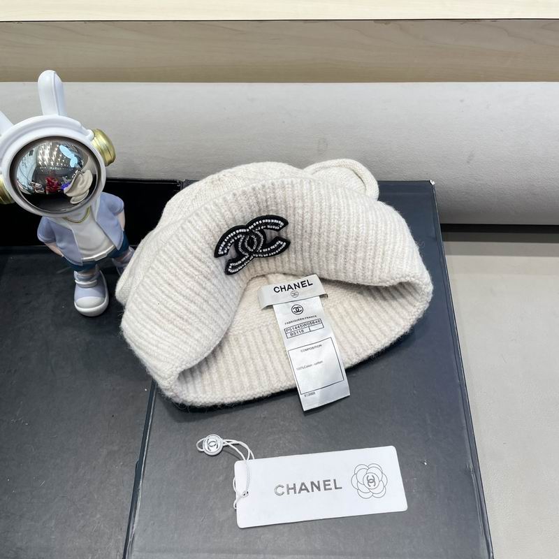 Chanel hat (199)