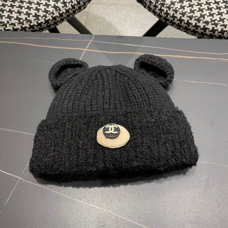 Chanel hat (200)