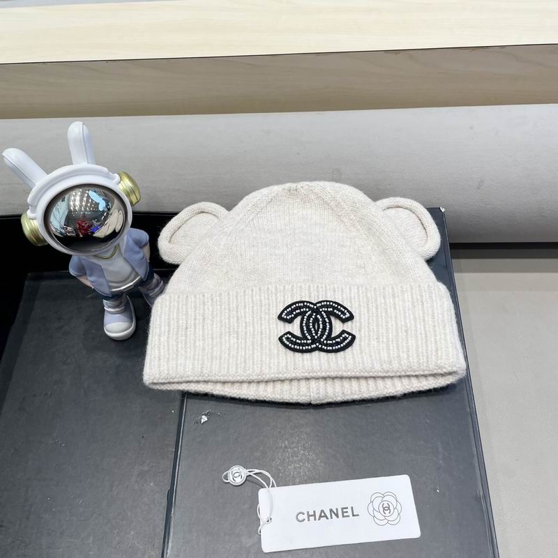 Chanel hat (207)