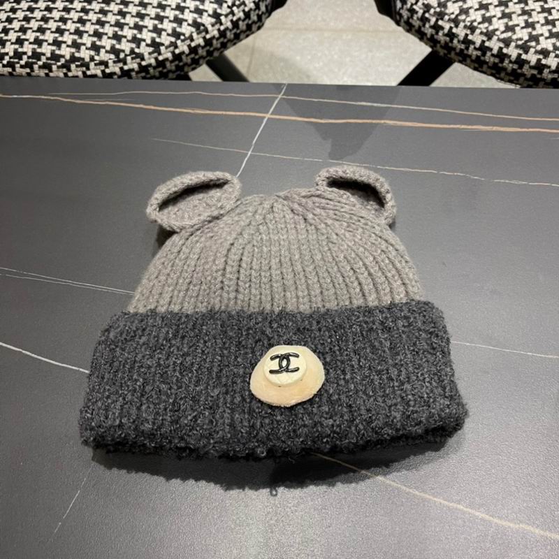 Chanel hat (211)