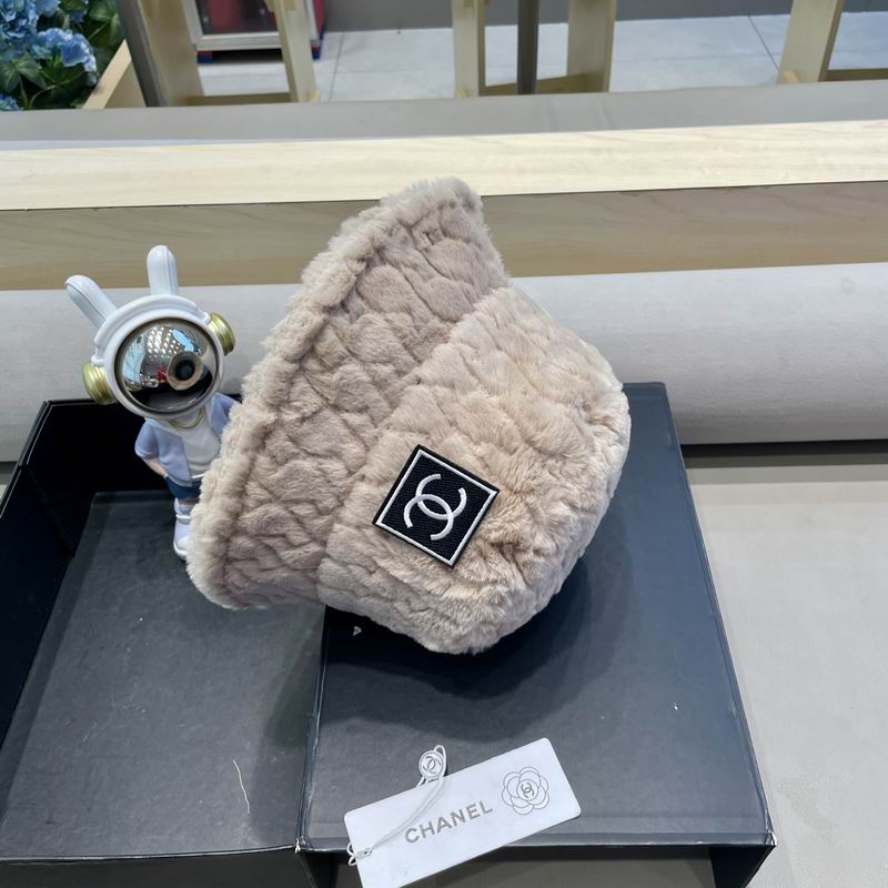 Chanel hat (214)