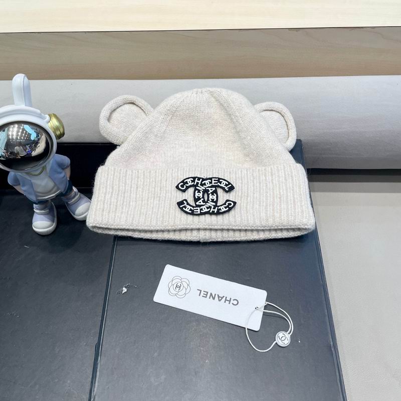 Chanel hat (246)