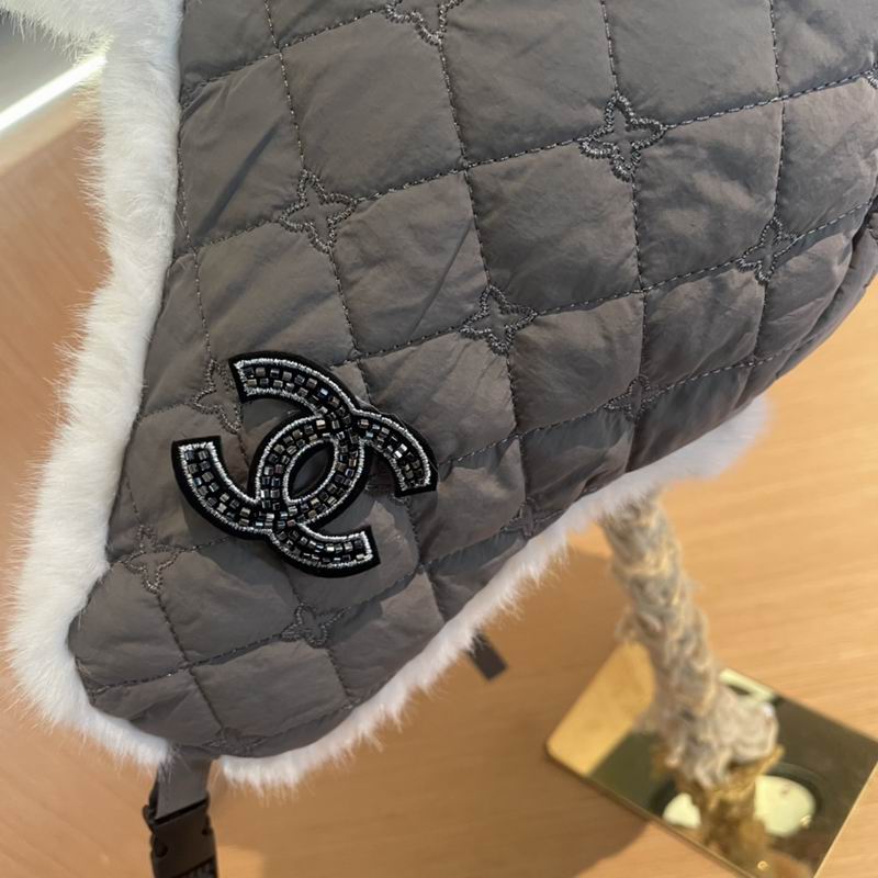 Chanel hat (252)