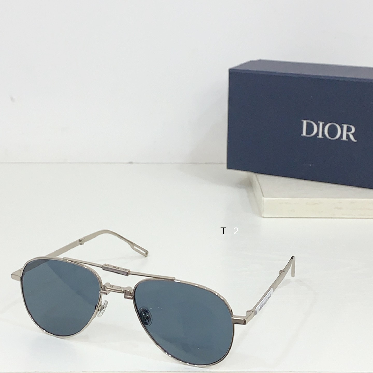 Dior  90AIU 56 19-145 b03