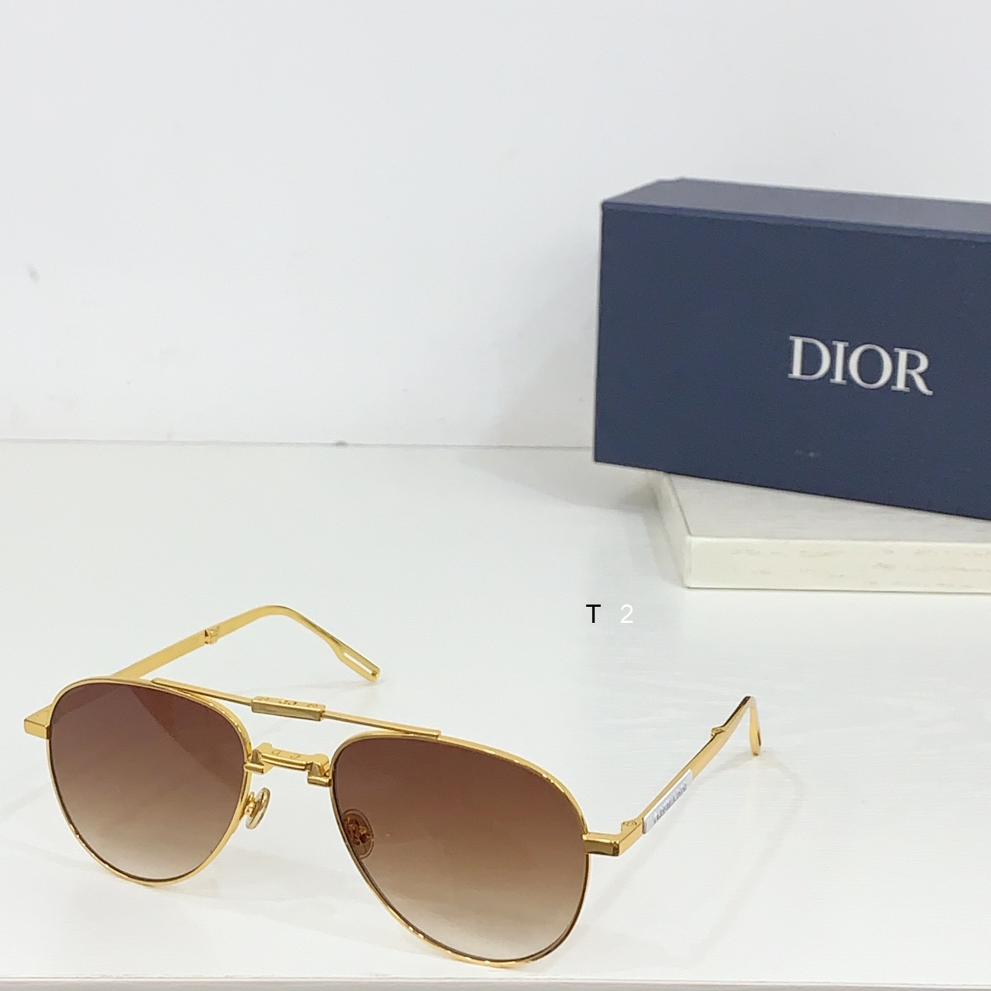 Dior  90AIU 56 19-145 b05