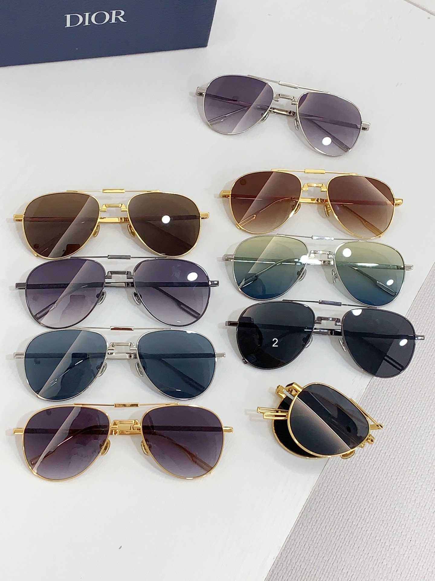 Dior  90AIU 56 19-145 b09