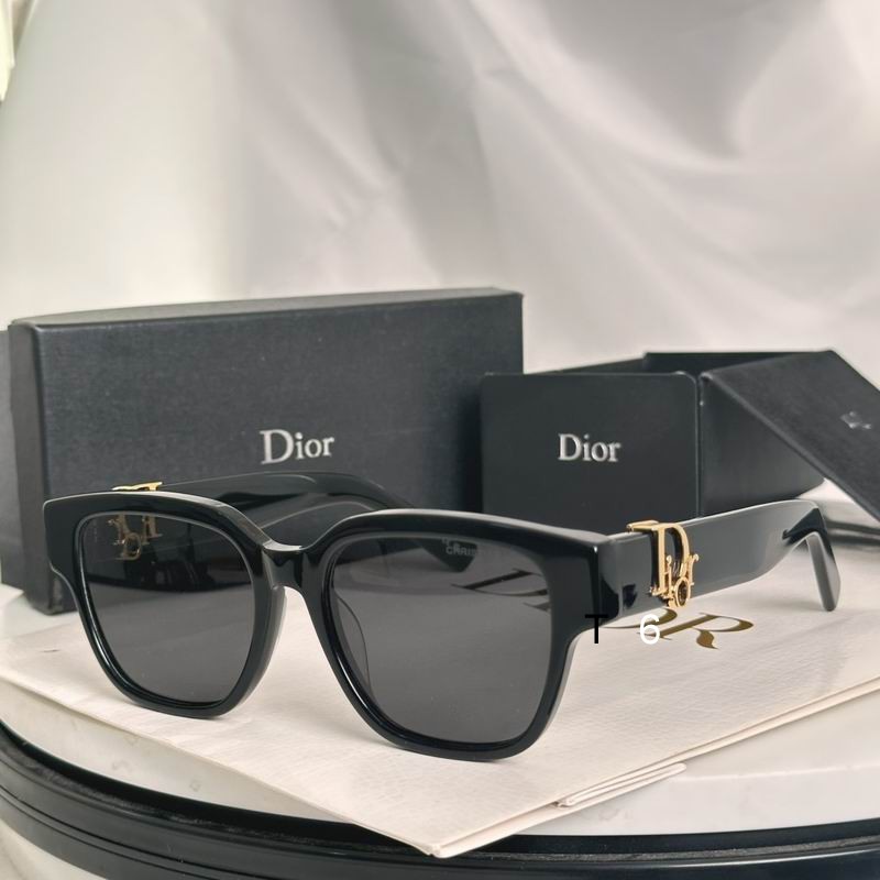 Dior  S1F 53 19-145 e06