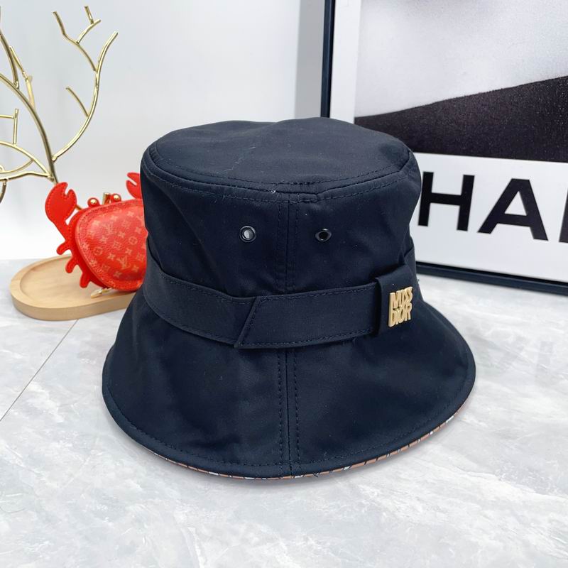 Dior hat dx (14)