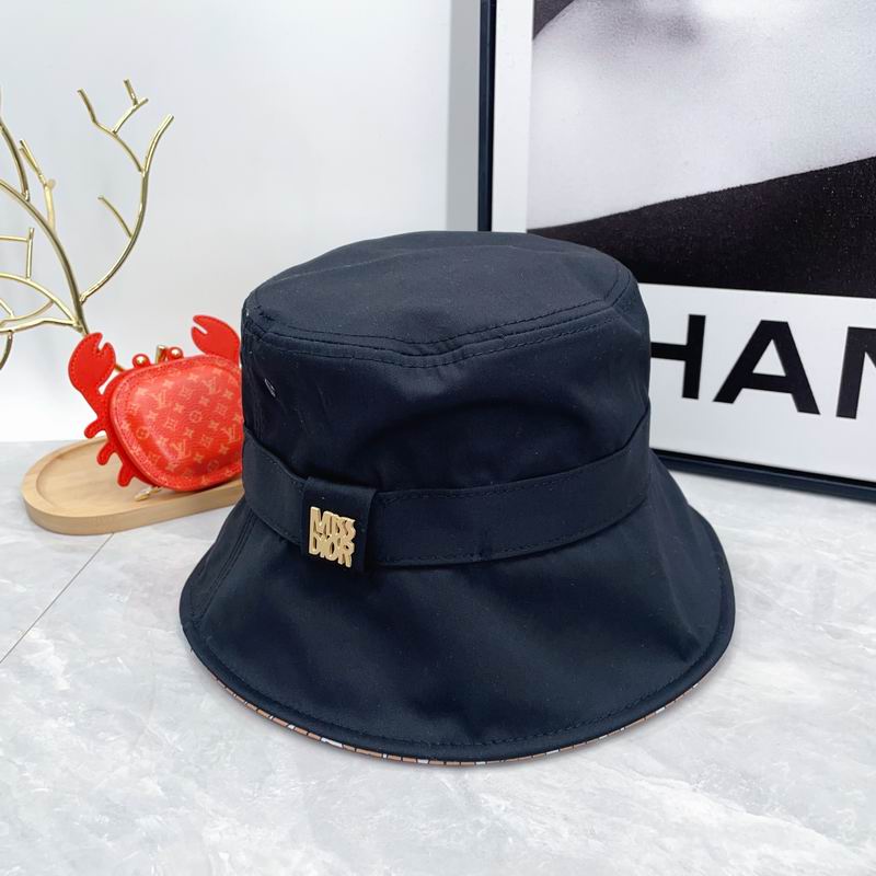 Dior hat dx (15)