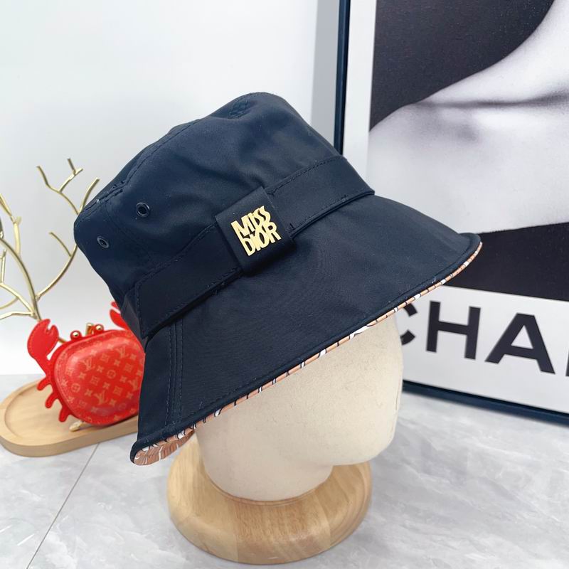 Dior hat dx (16)