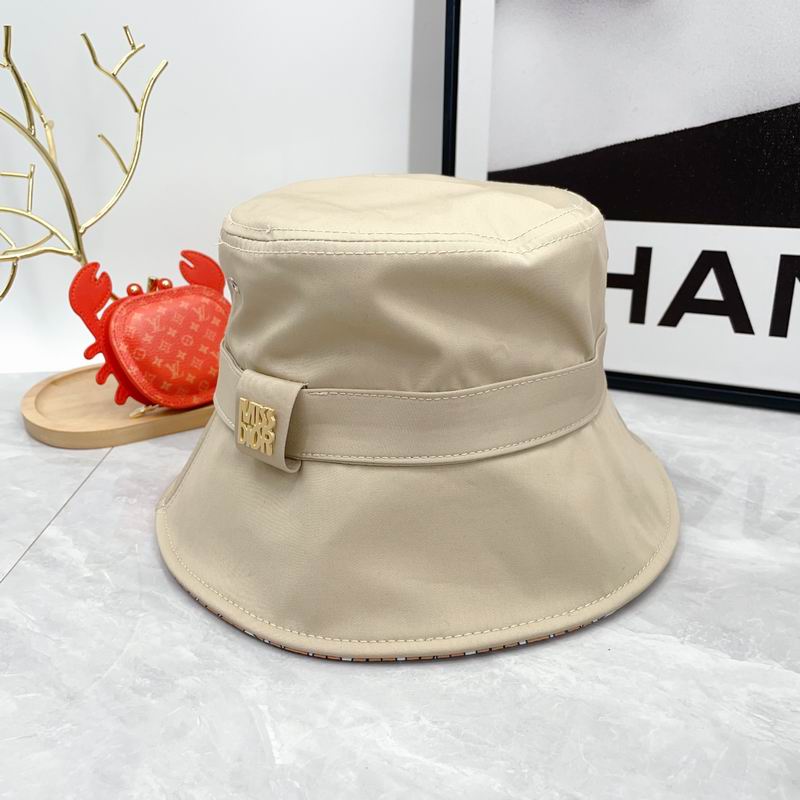 Dior hat dx (24)