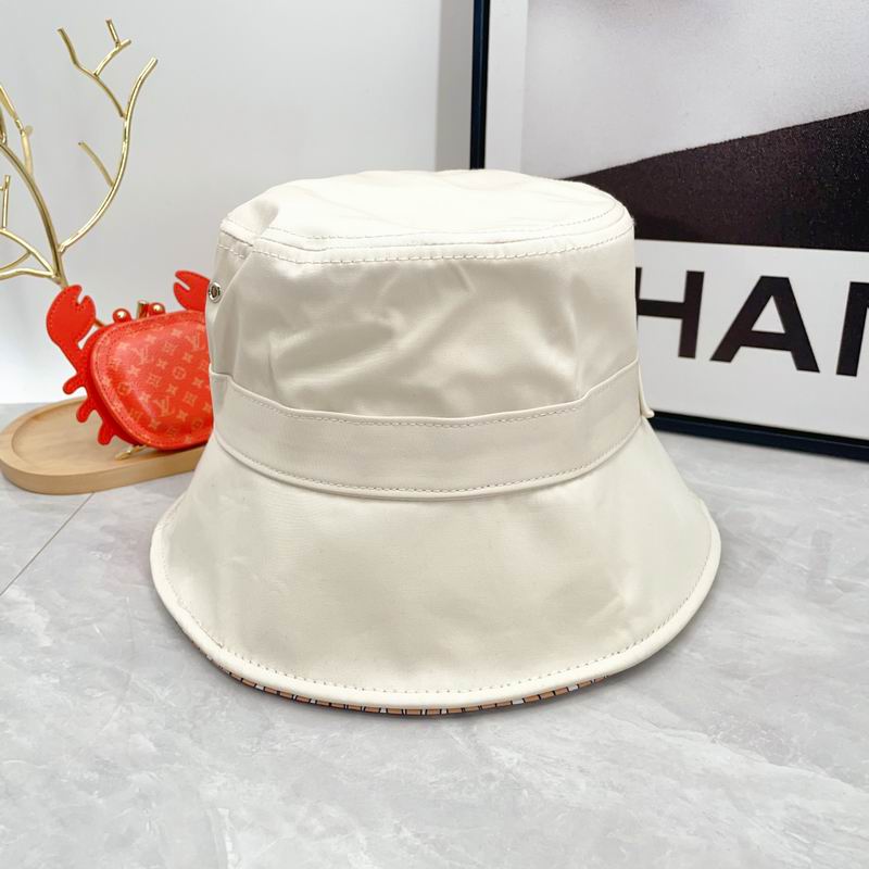 Dior hat dx (3)