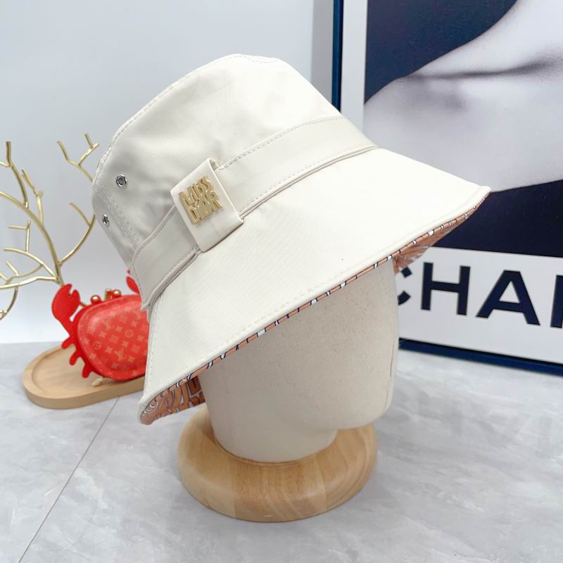 Dior hat dx (7)