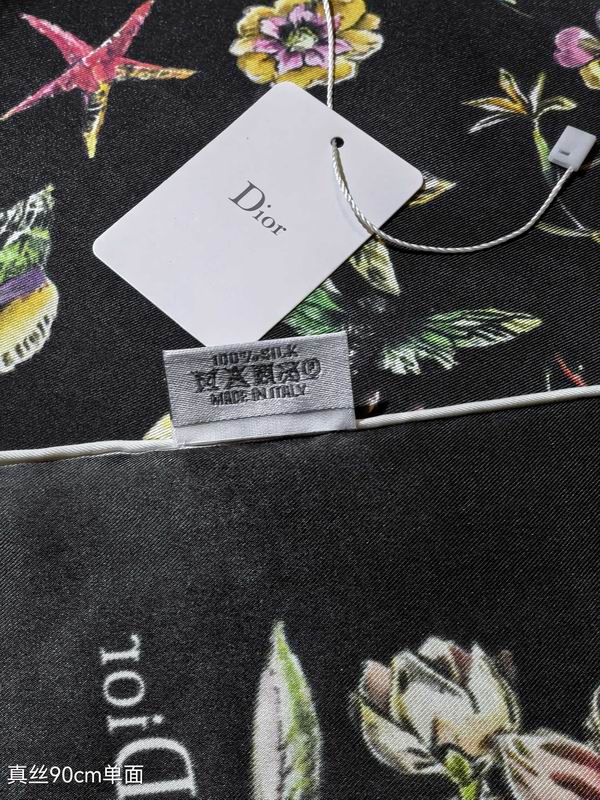 Dior silk scarf 90X90cm E42 (22)