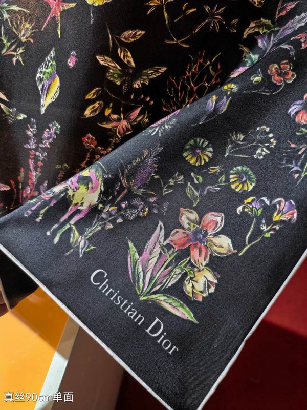 Dior silk scarf 90X90cm E42 (25)