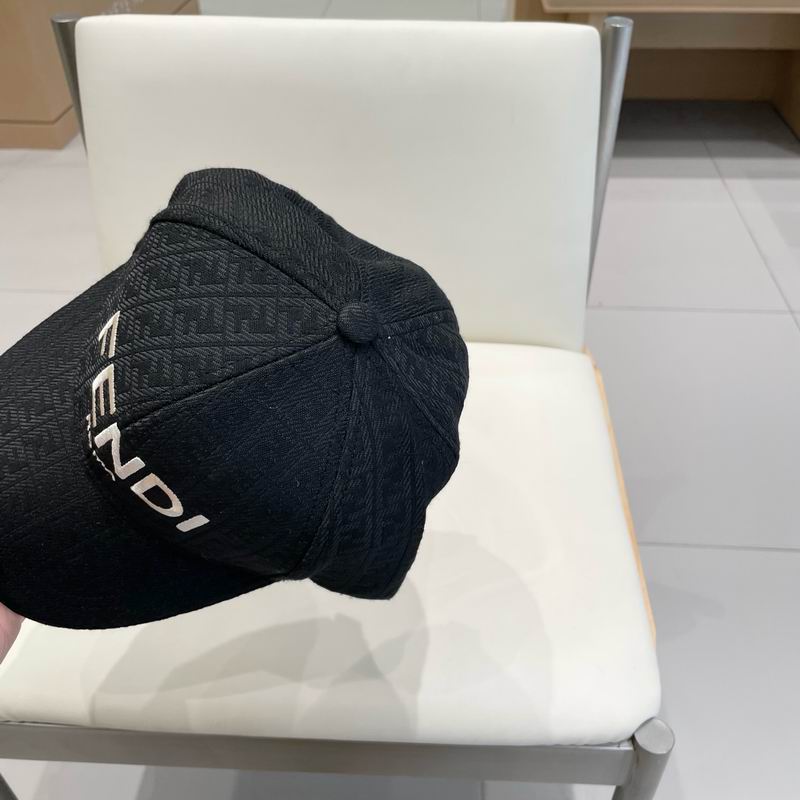 Fendi cap (11)