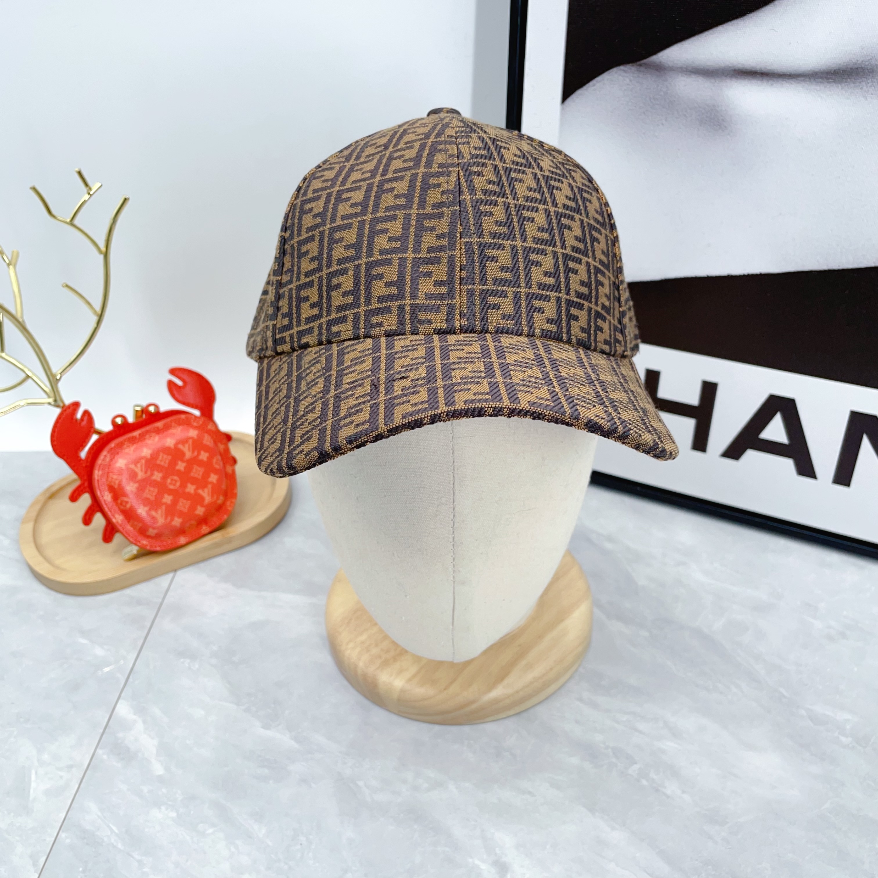Fendi cap dx (9)