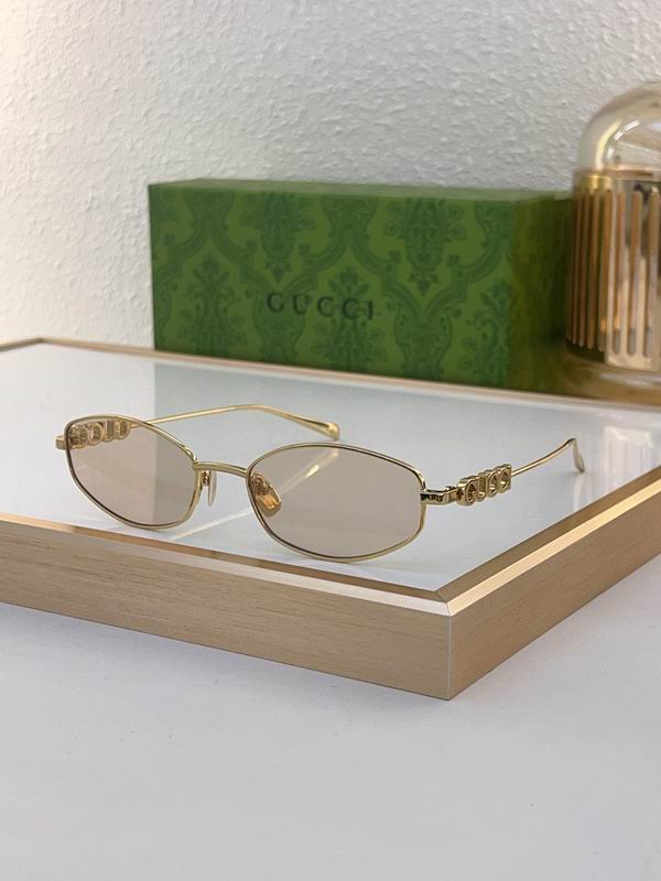 Gucci GG1853S 54 17-145 c04