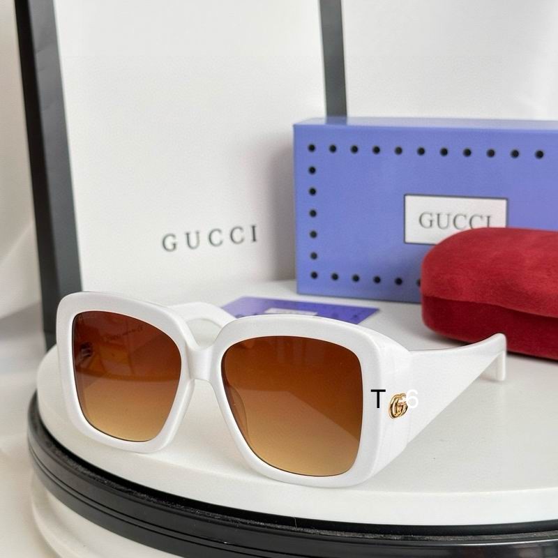 Gucci GG1402SA 54 16-135 e03