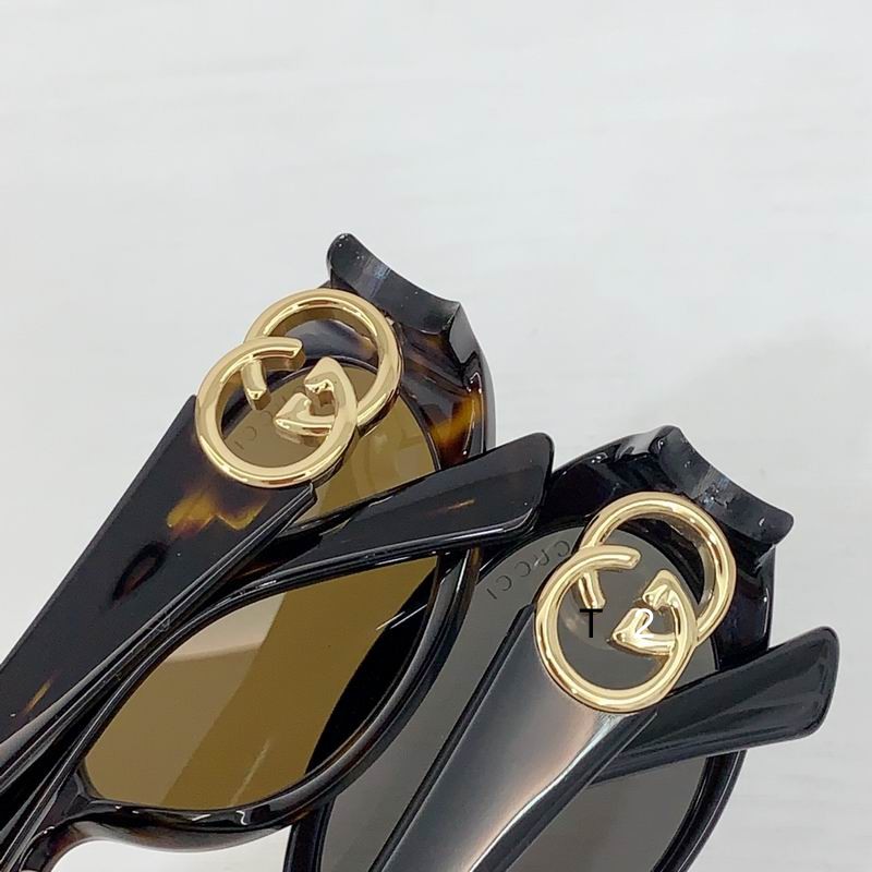 Gucci GG1662SA 56 18-140 a06