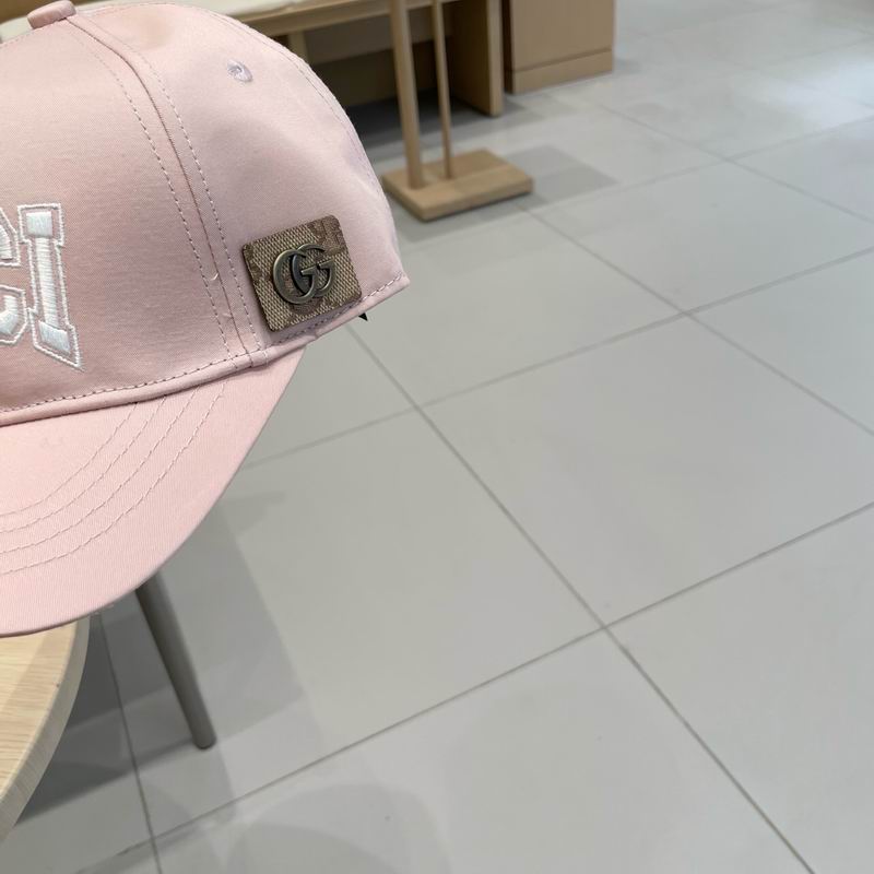 Gucci cap (50)