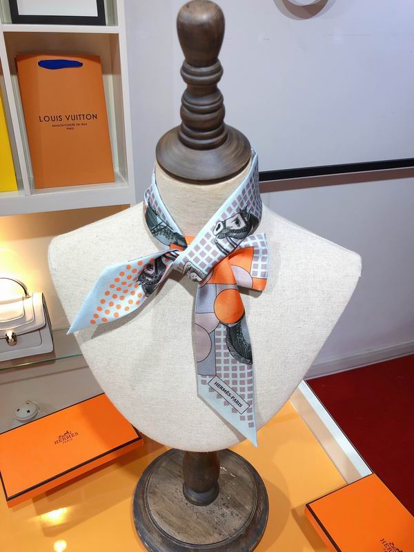 Hermes silk ribbon 5X86cm E10 (1)