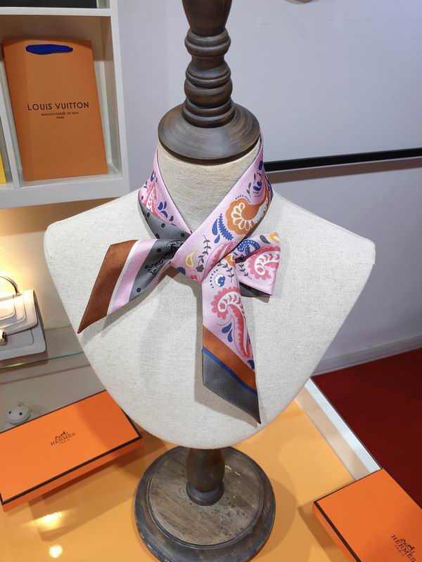 Hermes silk ribbon 5X86cm E11 (1)